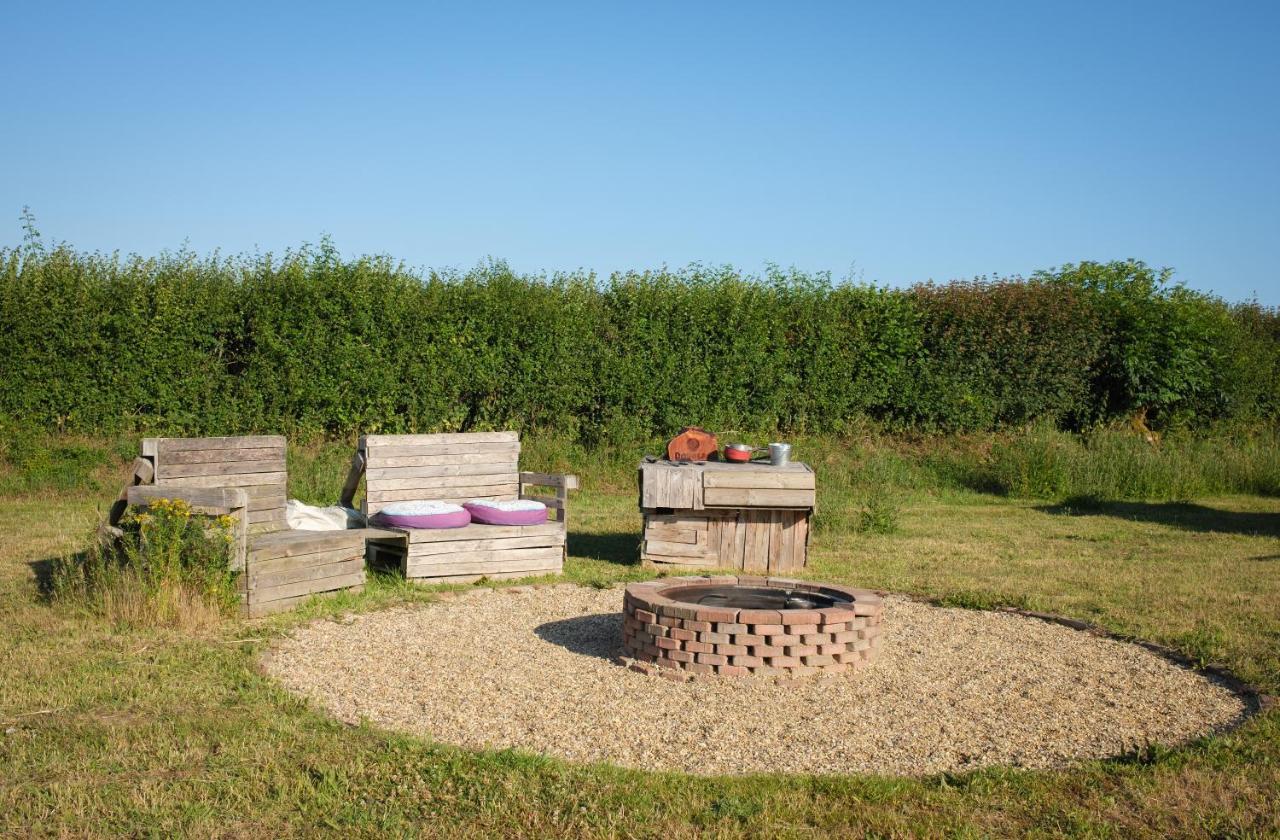 Villa Get Away Hide Away Dereham Exterior foto