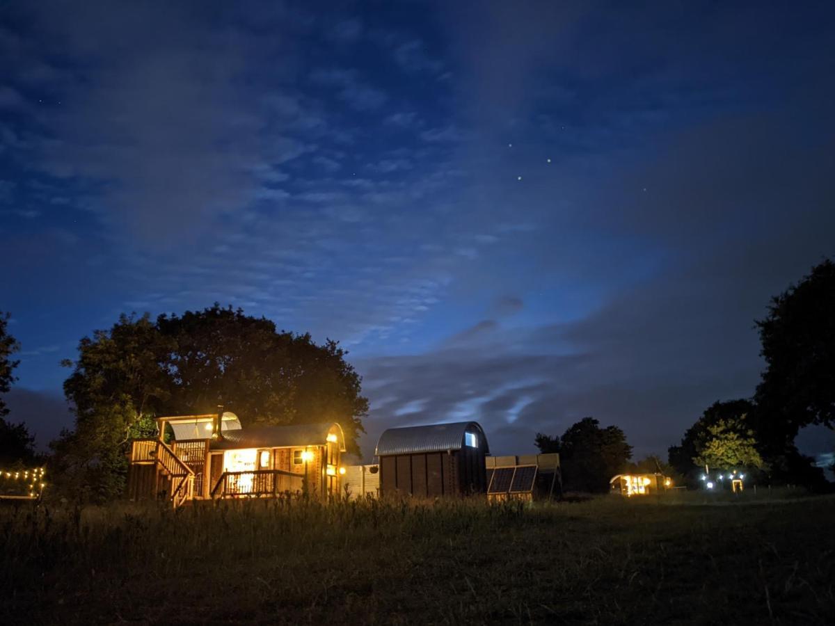 Villa Get Away Hide Away Dereham Exterior foto